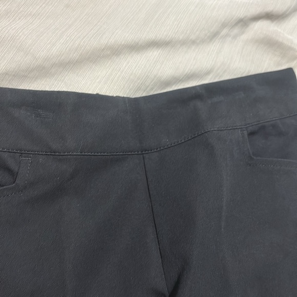 🪩 3/$20 Isaac Mizrahi Black Trousers - Picture 2 of 4